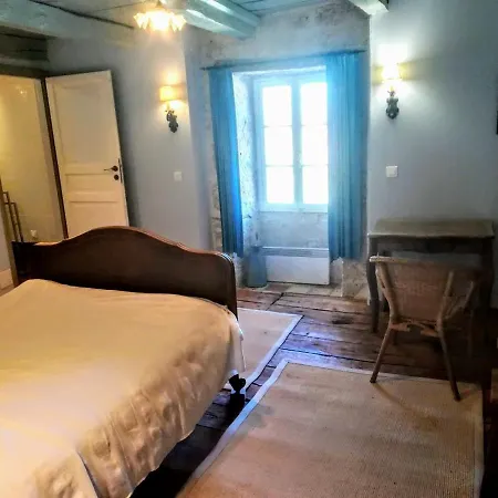 La Maisou-pastel Et Fleur Bed & Breakfast Sérignac