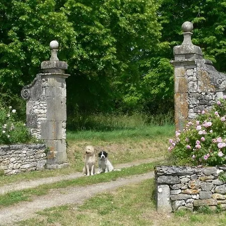 La Maisou-pastel Et Fleur Bed & Breakfast 3*
