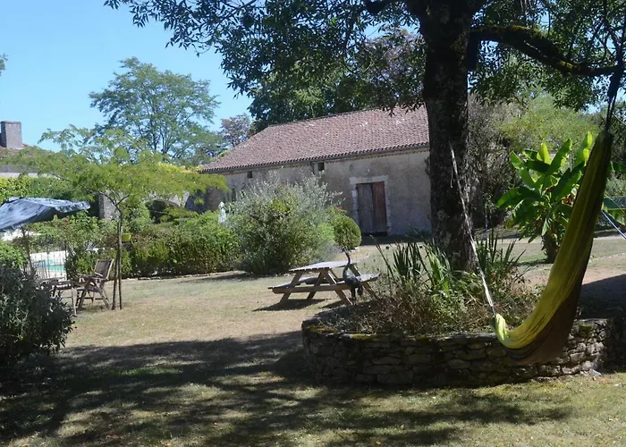 La Maisou-pastel Et Fleur 3*